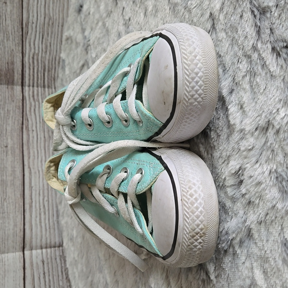 Converse Teal Sneakers, Womens Size 6, Great Condition - Picture 6 of 10